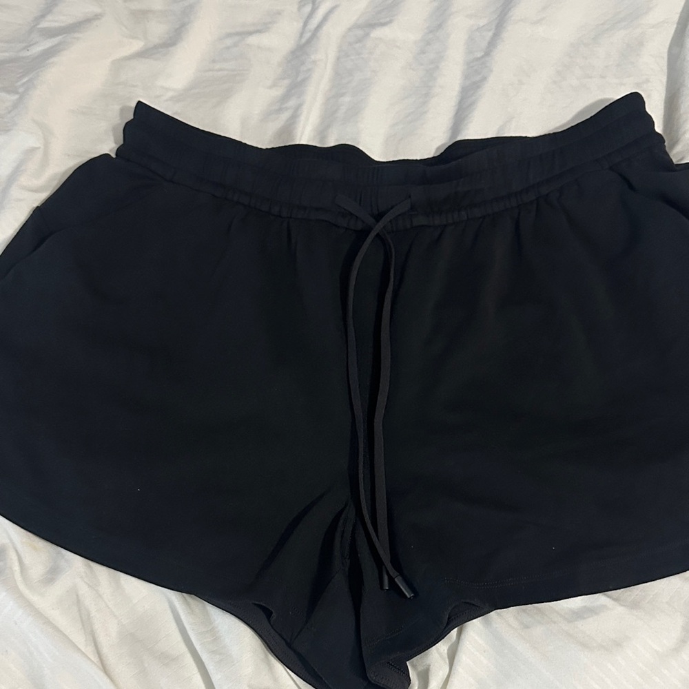 Lululemon Black Women's Shorts